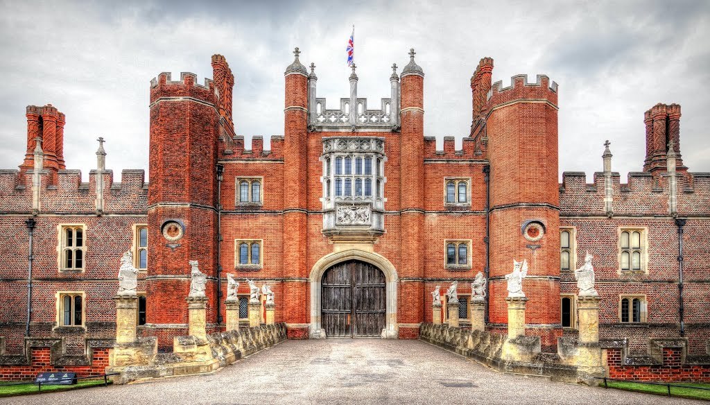 Great Gatehouse Hampton Court Palace